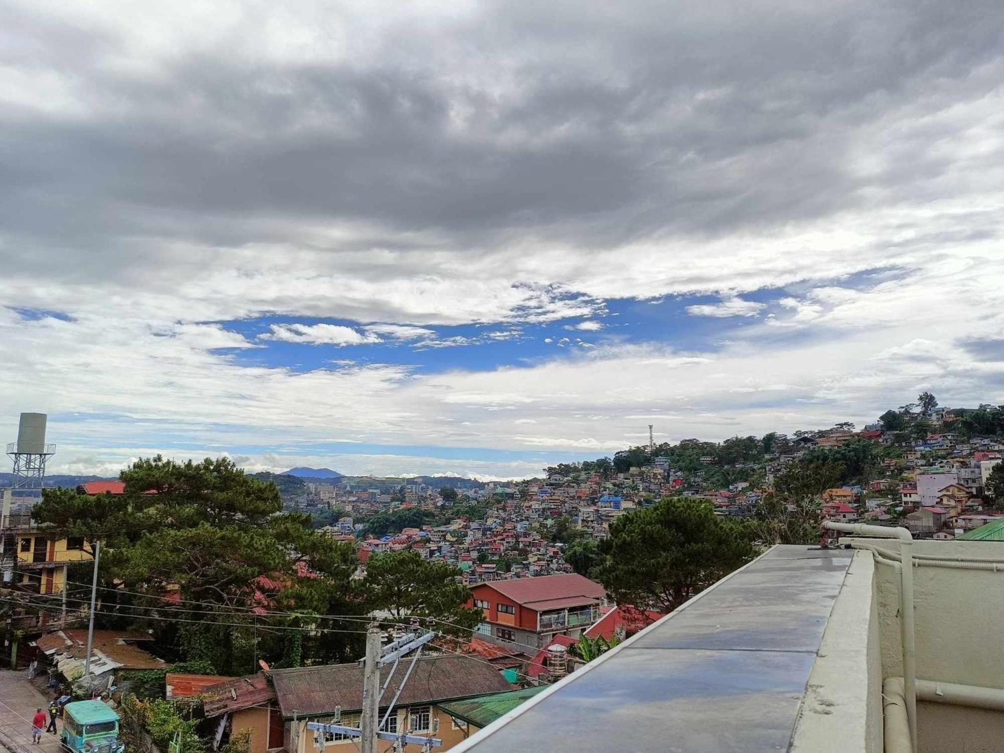 Misty Hills Aparthotel Baguio City ภายนอก รูปภาพ